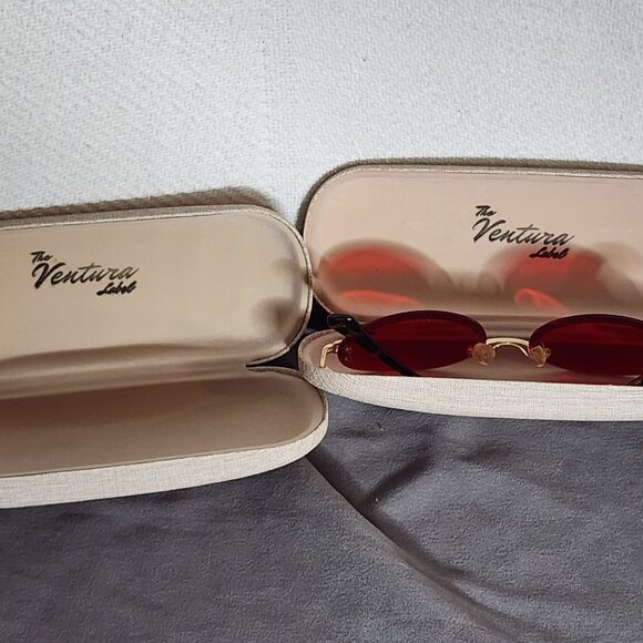 The Ventura Label Diamond Cut Ruby Red Oval Logo Engraved Gold Trim Sunglasses - Picture 2 of 16